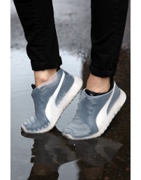 Valged veekindlad jalanõukaitsmed